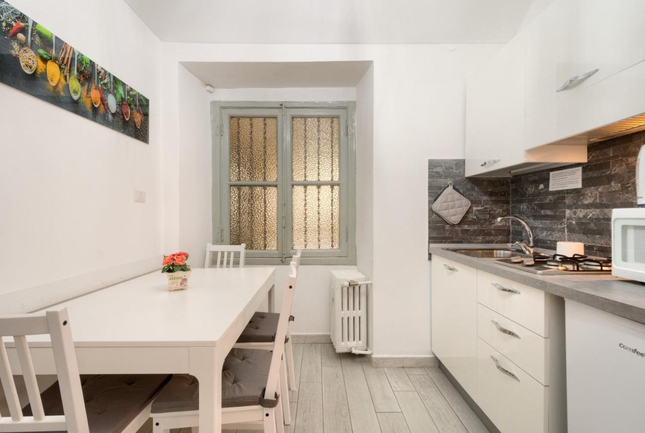 Central Porta Susa Apartament *